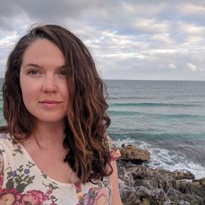 Meet your Posher, Annie